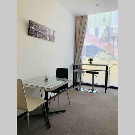 Apartamento ひまわり 向日葵 Himawari Takamatsu Exterior foto